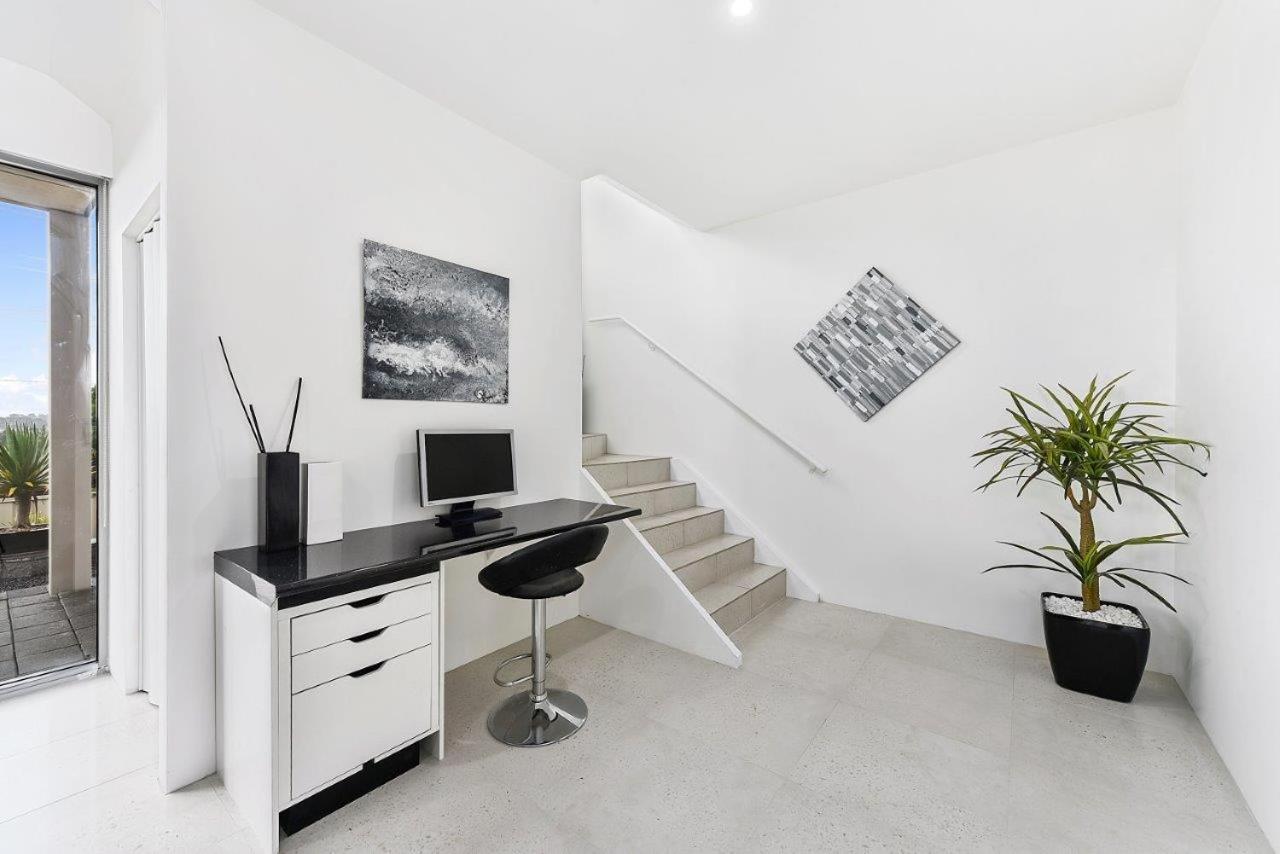 Kennedy Executive Townhouse Lägenhet Mount Gambier Exteriör bild