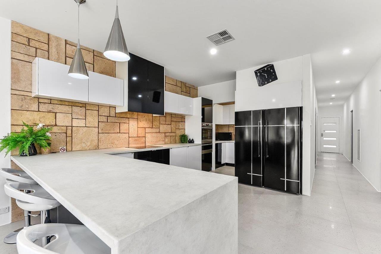 Kennedy Executive Townhouse Lägenhet Mount Gambier Exteriör bild