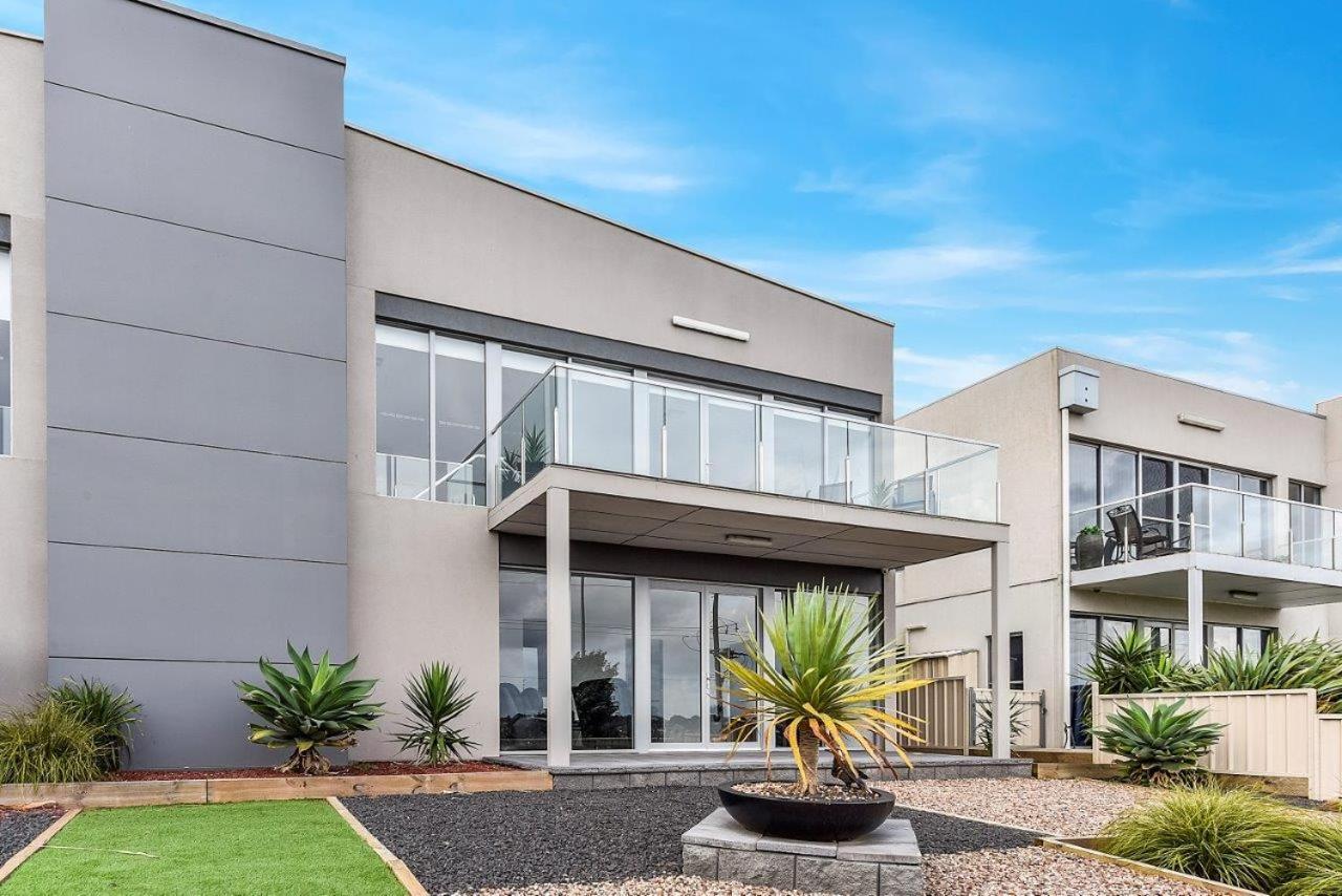 Kennedy Executive Townhouse Lägenhet Mount Gambier Exteriör bild