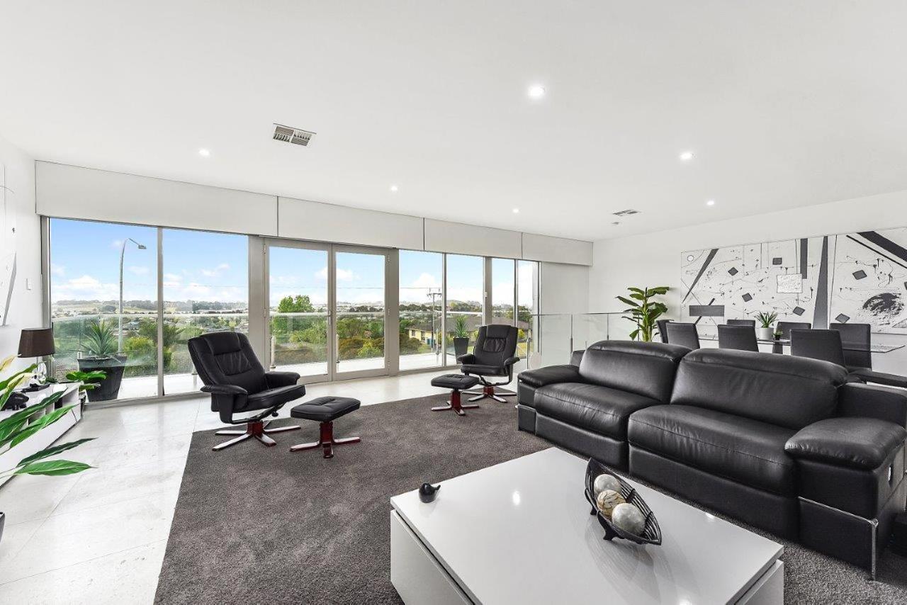 Kennedy Executive Townhouse Lägenhet Mount Gambier Exteriör bild